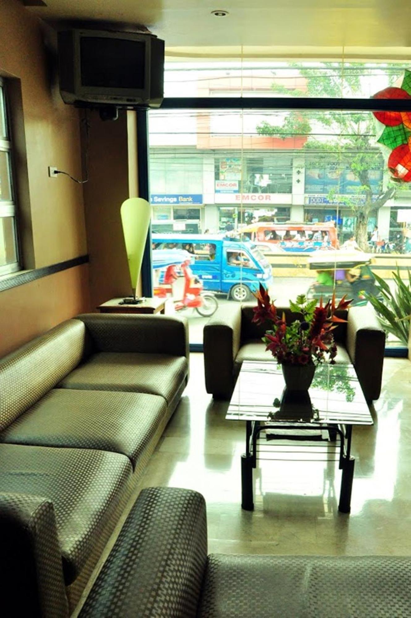 Gv Hotel - Talisay City Εξωτερικό φωτογραφία